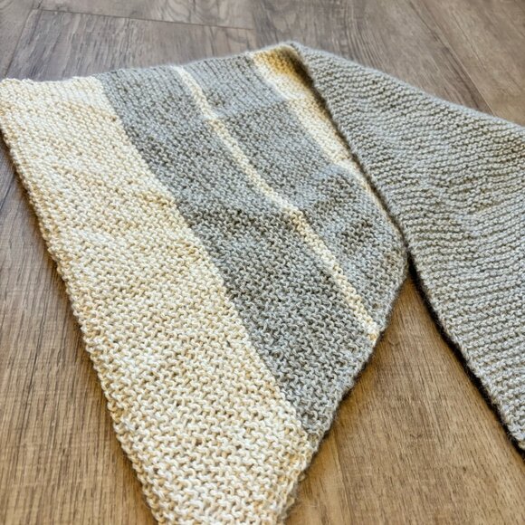 HANDMADE SCARF | Cream & Light Grey Scarf - Picture 3 of 3